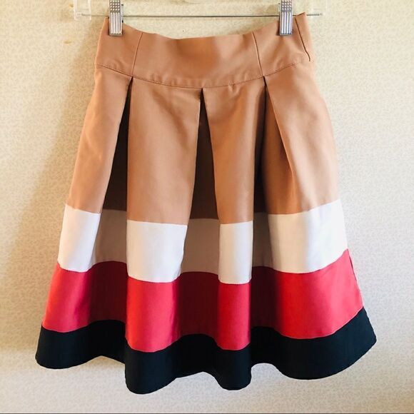 Zara skirt  - Picture 1 of 8